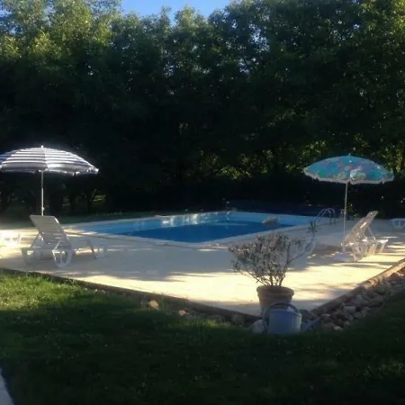 Holiday home House Les Rosiers