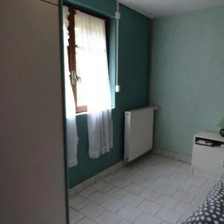 Holiday home House Les Rosiers